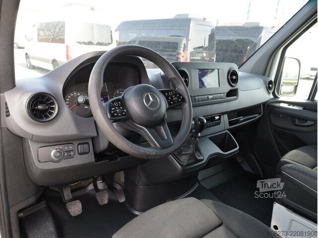 Panelvan Mercedes-Benz Sprinter 317 CDI Kombi,Rollstuhllift,8Sitze