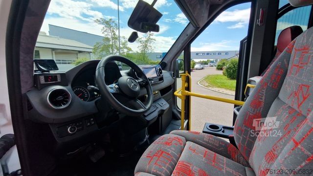 Minibusz MERCEDES-BENZ 30 Sitzer Schul- Transferbus 519 Lagerfahrzeug