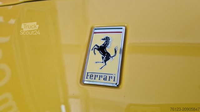 Furgon FERRARI Portofino