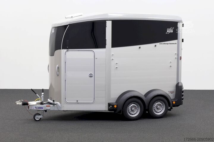 Remorque de transport de chevaux Ifor Williams IFOR WILLIAMS HBX 506 | SILBER +FRONTAUSTIEG RECHTS +POLSTER +3.BREMSLEUCHTE
