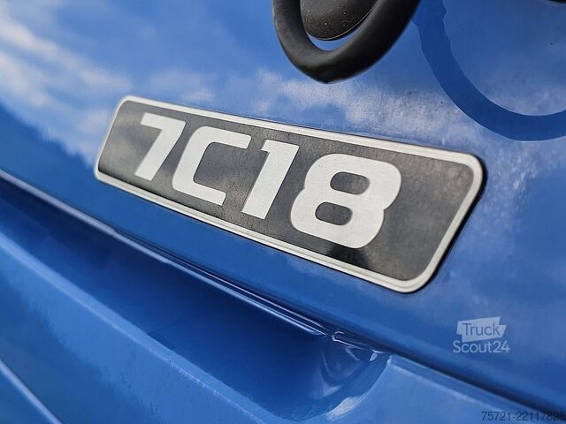 Bīdāmais tents FUSO CANTER 7C18 MANUAL AIRCO LIFT