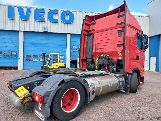 Trattore stradale standard IVECO AS440S46T/P 2LNG