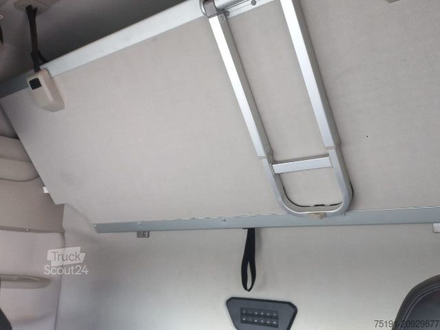 Tracteur routier standard IVECO AS440S46T/P 2LNG