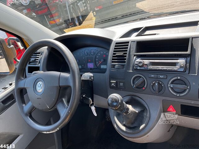 Plateau de chargement Volkswagen Transporter 2.0 300 Manual