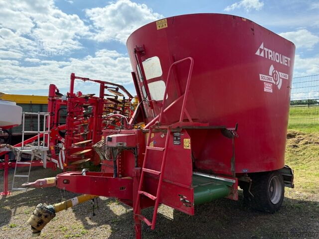 Machine agricole  Solomix 1-1400