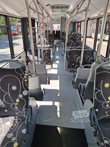 Stadsbus SOLARIS Urbino 12-Klima-ZF Automatik-46 Sitze-Euro 5 EEV