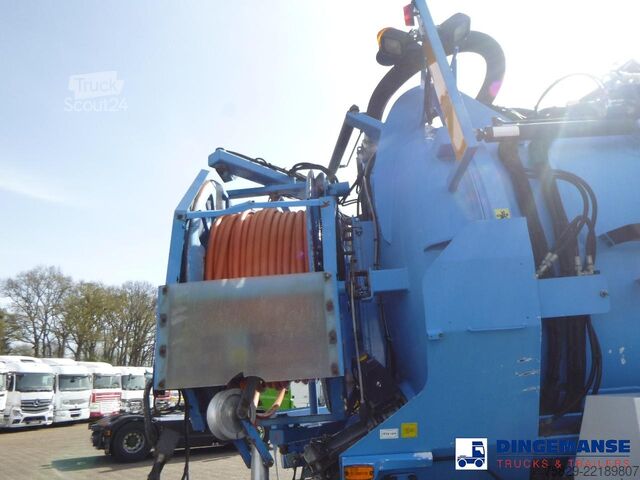 Pojazd ssący Renault Kerax 450 dxi 6x4 RHD Rivard vacuum tank 11.9 m3