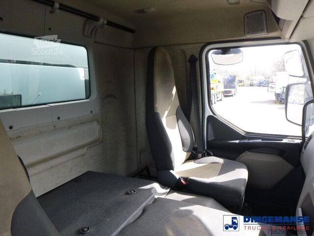 Sugande fordon Renault Kerax 450 dxi 6x4 RHD Rivard vacuum tank 11.9 m3
