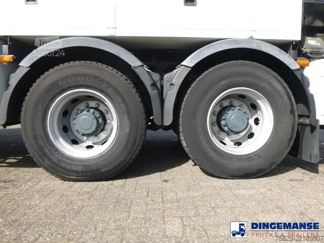 Sugande fordon Renault Kerax 450 dxi 6x4 RHD Rivard vacuum tank 11.9 m3