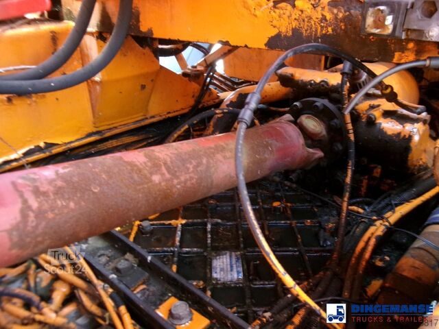 Pojazd ssący M.A.N. 41.463 8x4 Euro 2 vacuum tank ADR 15 m3 / 2 comp