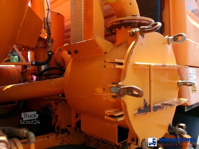 Sugebil MAN 41.463 8x4 Euro 2 vacuum tank ADR 15 m3 / 2 comp