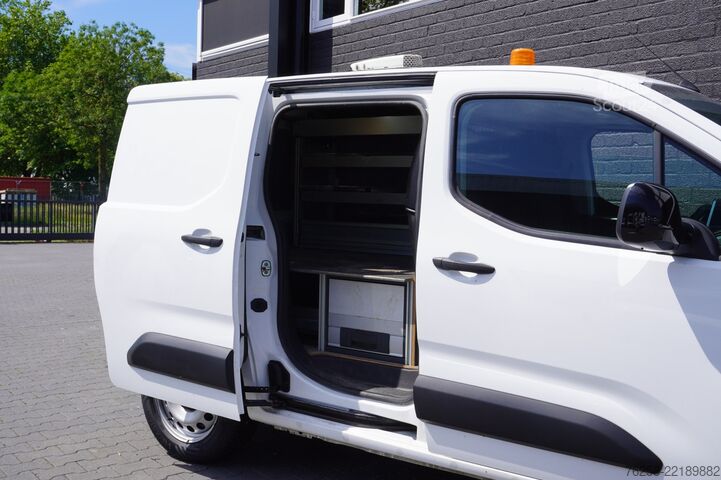 Kombi z wysokim dachem Peugeot Partner 1.5 BlueHDI 130PK EURO 6 - Airco - Crui...