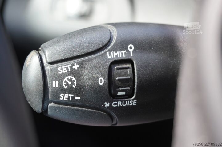 Kombi z wysokim dachem Peugeot Partner 1.5 BlueHDI 130PK EURO 6 - Airco - Crui...