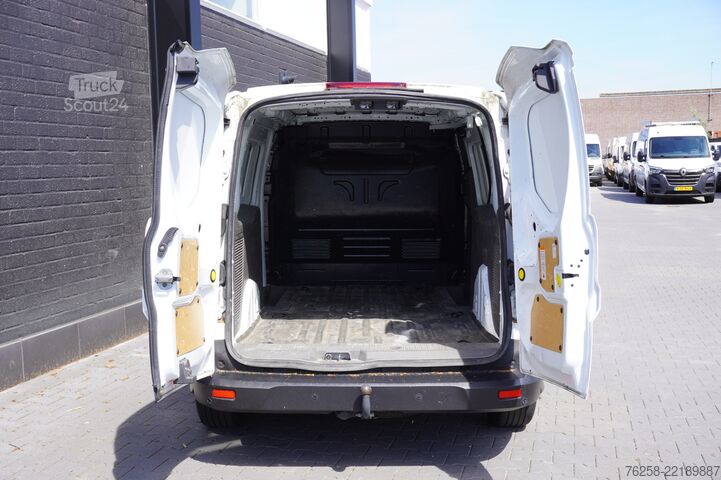 Kombi z wysokim dachem Ford Transit Connect 1.5 EcoBlue 100PK L2 EURO 6 - A...