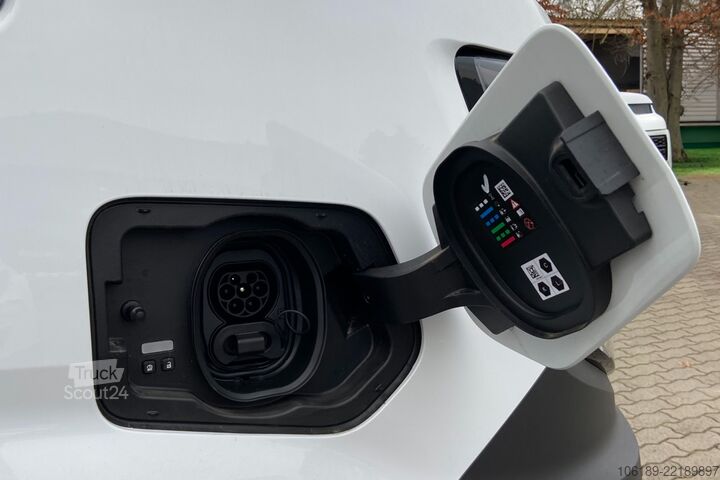 Chłodnia dostawcza Nissan Nissan Interstar N-Connecta EV L2H2