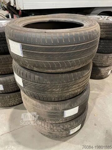 UppsÀttning dÀck Goodyear Set Goodyear banden 255/50 R19