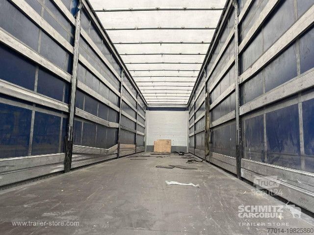 Semi-reboque aberto com lona Schmitz Cargobull Curtainsider Standard