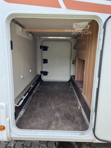 Half-integraal camper WEINSBERG CaraCompact EDITION PEPPER 600 MG