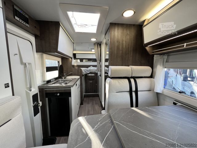 Camping-car semi-intégré BENIMAR Yrteo Y861