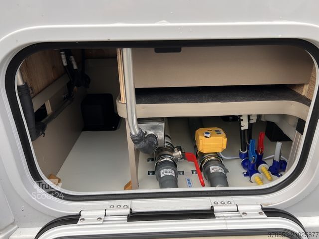 Half-integraal camper EURAMOBIL Profila T PT 726 EB