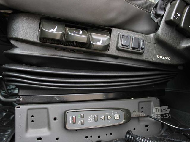 Véhicule tracteur VOLVO FH 540, 6X4, VEB+, Crane EPSILON Q170Z96