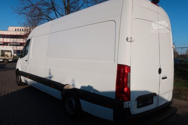 Fourgon surélevé MERCEDES-BENZ Sprinter 311 CDI Maxi FN:187