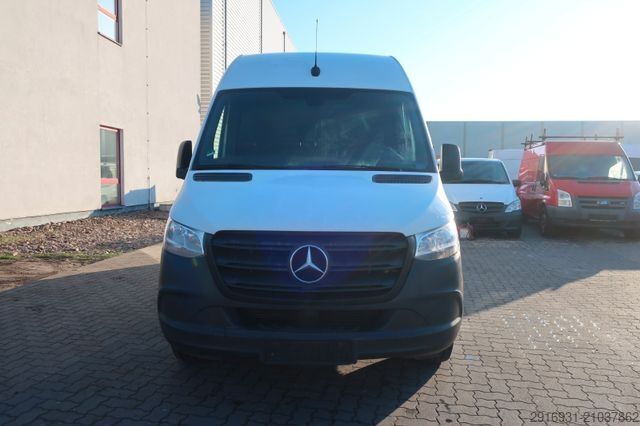 Fourgon surélevé MERCEDES-BENZ Sprinter 311 CDI Maxi FN:187