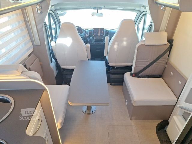 Ημιενσωματωμένο αυτοκινούμενο τροχόσπιτο BÜRSTNER Lyseo TD 727 G Mega Deal! 36.021 Euro sparen!