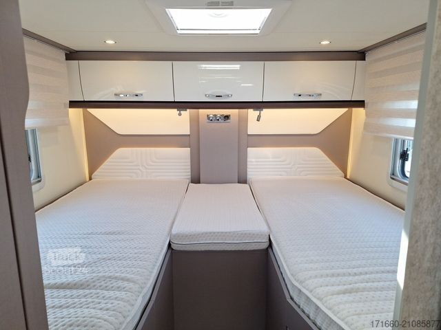 Ημιενσωματωμένο αυτοκινούμενο τροχόσπιτο BÜRSTNER Lyseo TD 727 G Mega Deal! 36.021 Euro sparen!