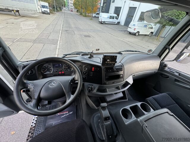 Vrachtwagen met BiTemp koelbox Mercedes-Benz Axor 1824L Bi-Temp. Kühlkoffer 8,67m LBW