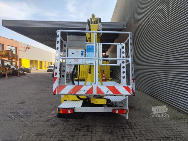 Hefplatform Renault Maxity Ruthmann TBR 200