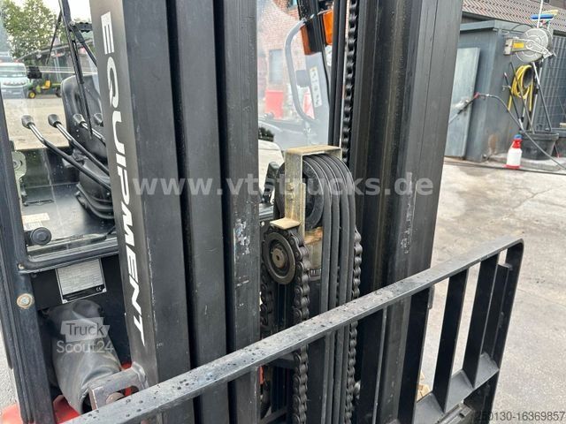 Ανυψωτικό περονοφόρο με εμπρόσθιο φορτηγό EP EFL 302 Elektrostapler BJ.2020