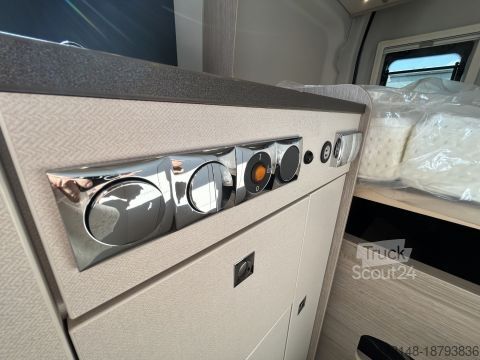 Автодім Bürstner Lineo C 550