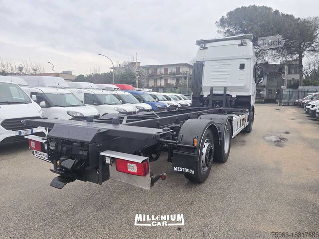 Vrachtwagen met wisselopbouw IVECO S-WAY 510 MOTRICE 3 ASSI 2021 INTERCAMBI