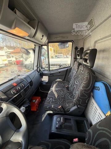 Transporter mit Koffer IVECO 75E16 Möbelkoffer