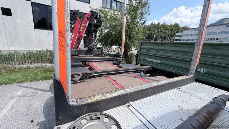 Apaļkoku pārvadāšanas kravas auto SCANIA R490 6x4 Holzlkw mit Epsilon Kran Bj 2017