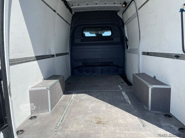 Furgone MERCEDES-BENZ Sprinter 317 CDI KA/L2H2/3665/MBUX/AUTOMATIK/KAM