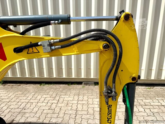 Minikoparka WACKER Neuson ET16 / 2019 BJ / 1.476 H / 3x Löffel