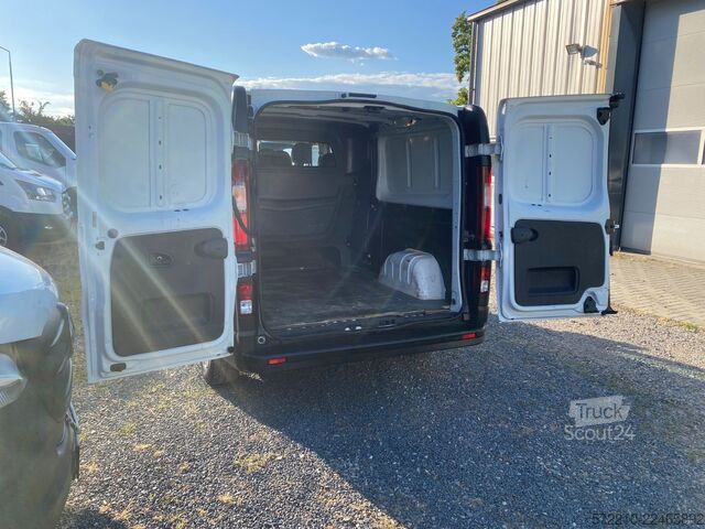 Minibus RENAULT Trafic Doka,6-Sitzer,Klima,Kamera,Navi,S&S
