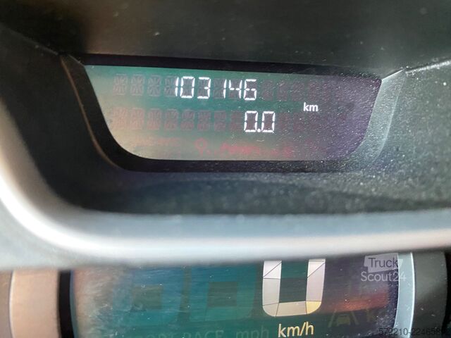 Minibus RENAULT Trafic Doka,6-Sitzer,Klima,Kamera,Navi,S&S