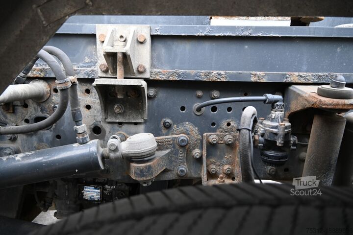 Camion scarrabile Iveco Trakker 340T45 E6 Retarder Silosteller-Haken