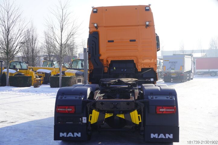 Ciągnik siodłowy MAN TGX 33.580 6x4 tractor unit / GVM 70 t