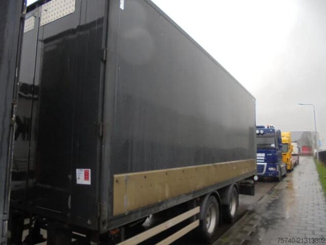 Maleta Renders RMAC 9.9 2 AXLE + Combi