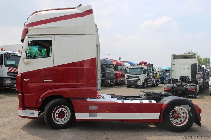 Standard tractor DAF XF 106.530 + euro 6 + spoiler + top truck (G314)