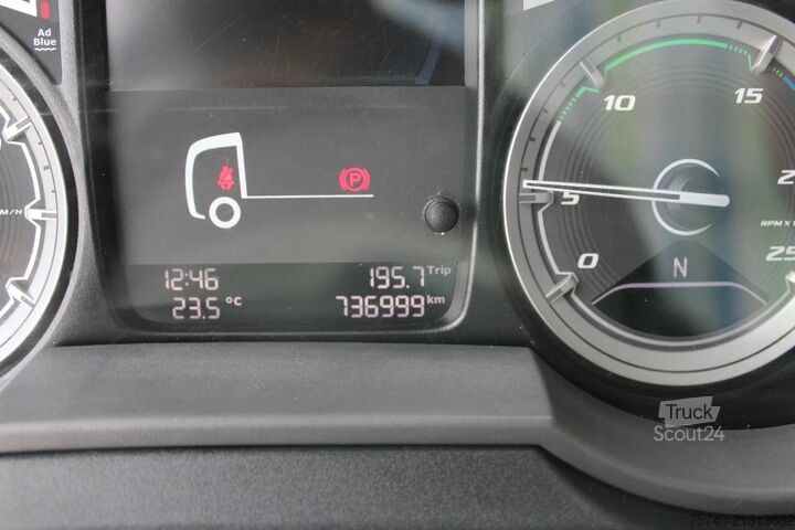 Standard tractor DAF XF 106.530 + euro 6 + spoiler + top truck (G314)