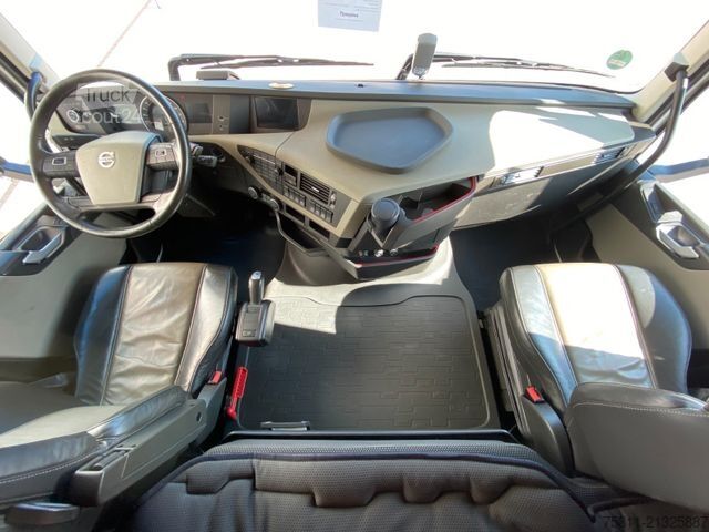 Cap tractor standard VOLVO FH 500 Globe XL | I-Park Cool*ALU*Kipphydraulik