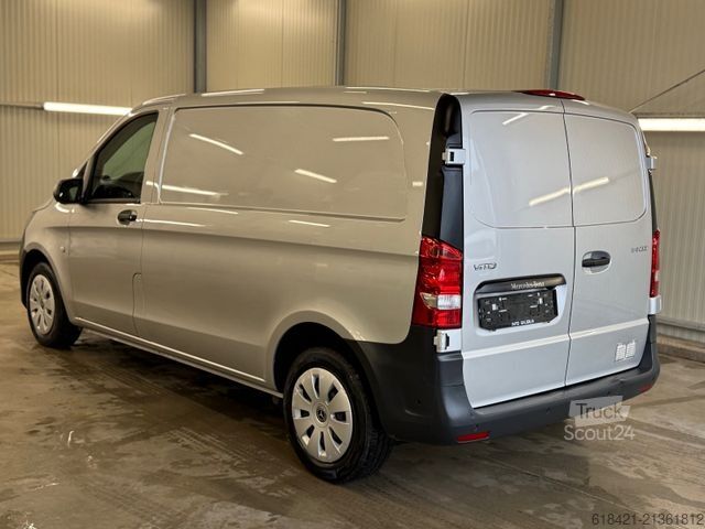 Панельний фургон MERCEDES-BENZ Vito Kasten 114 2.1 CDI RWD BOTT WERKSTATT