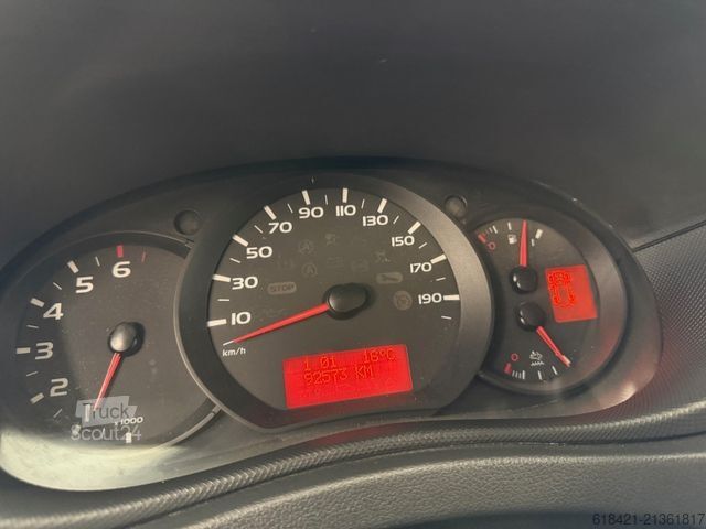 Dobozos furgon RENAULT MASTER L2H2 DOKA 6seats +neto export