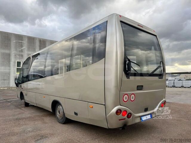 Intercitybus IVECO Mago2