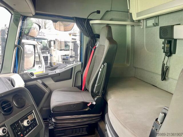 Standard-SZM Renault T520 VF610A368KD015618 , RETARDER, 2X FUEL TANK...